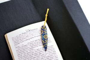 Persian Ceramic & Carpet Pattern Bookmark