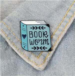 BOOK WORM Pin