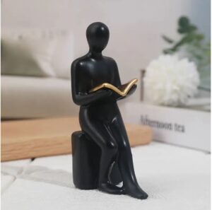 Reading Lover Resin Statue