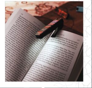 Tiny Booklight