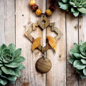 Wooden Amen ‌Bird